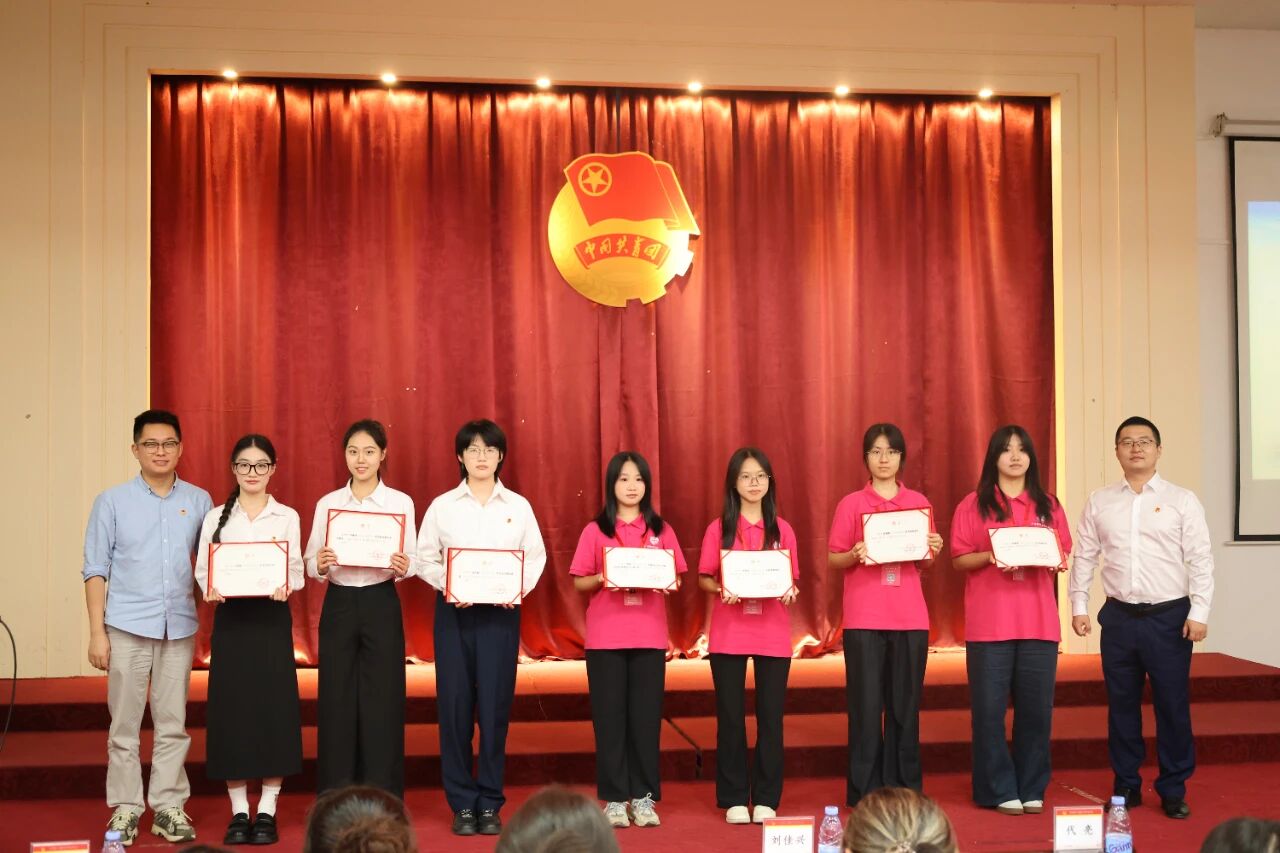 英国上市公司365