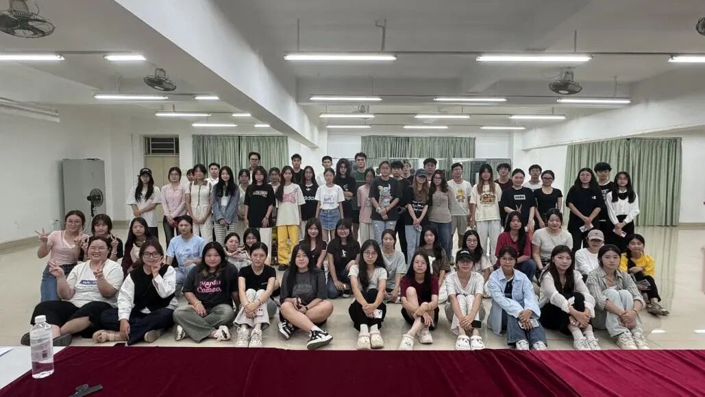 英国上市公司365